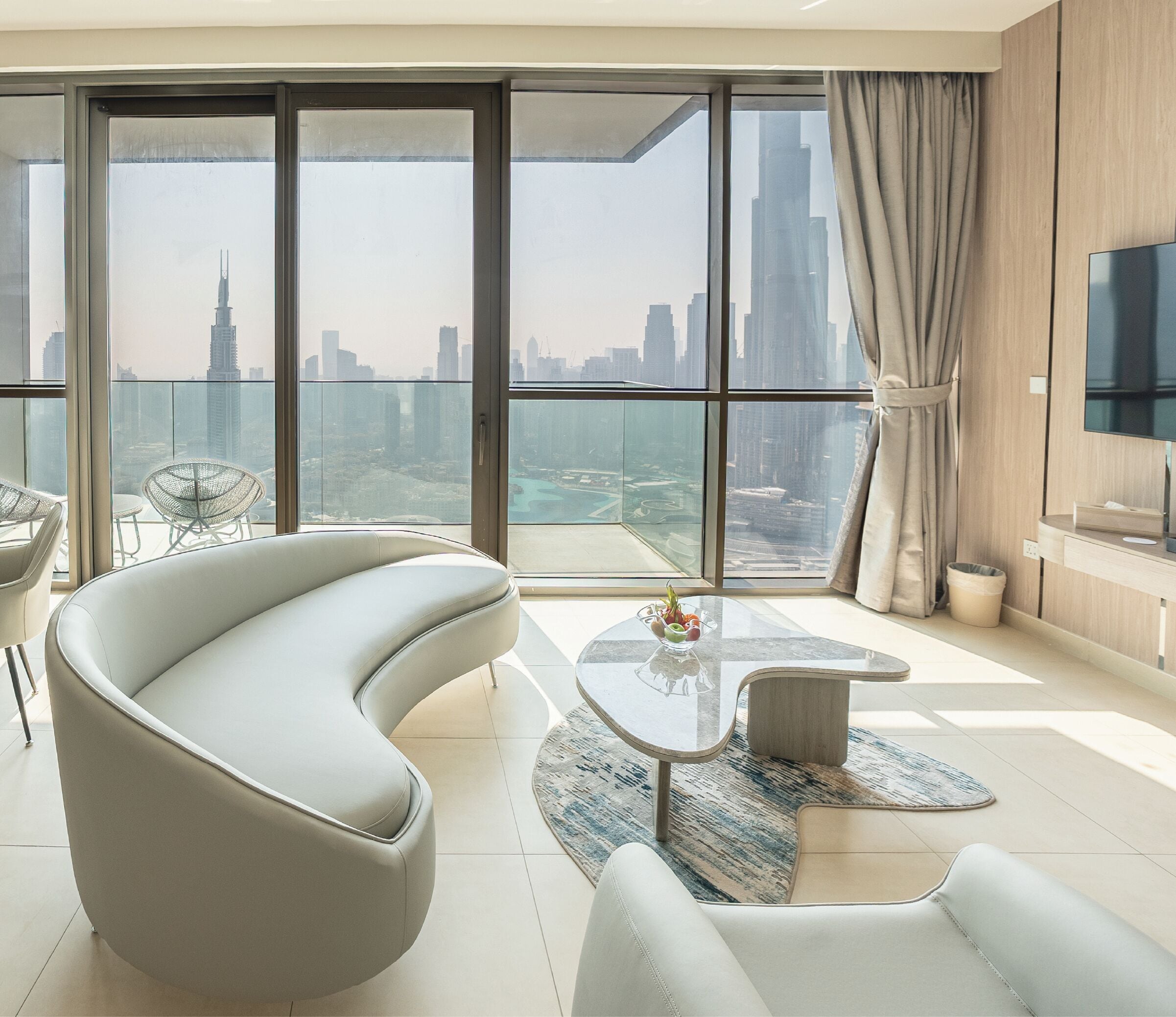 Signature Sky Residence - Panoromic (Burj/Fountain Views) | Living area | 60-inch Smart TV with digital channels, iPad, streaming services
