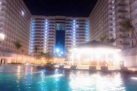 Piscina externa. Jericho's Place