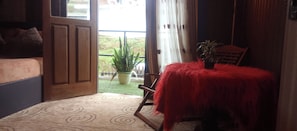Family Cabin | Free WiFi - The heaven wood cabin (Nuwaraeliya)