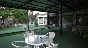 50 cm televisyen LED dengan satelit 