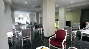 50-cm LED TV with satellite channels - Demasus Otel (Denizli)