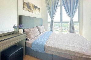 Room - ABHome [Friday Suite] Midas Seri Alam #Masai #JB (Plentong)