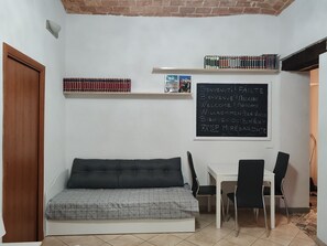 Interior - Casa del Prof - Holiday apartment in the historic center (Asti)