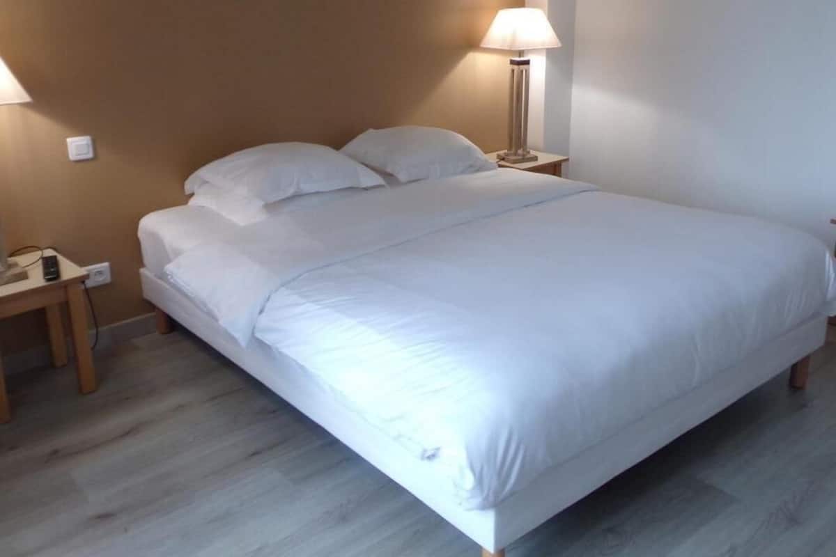 Comfort tweepersoonskamer | Gratis wifi, beddengoed, rolstoeltoegang