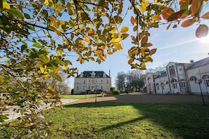 Front of property - domaine de bel air  (Cerans-Foulletourte)