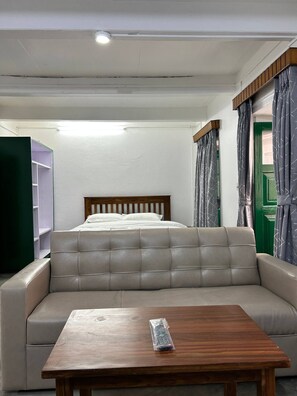 1 bedroom, Internet