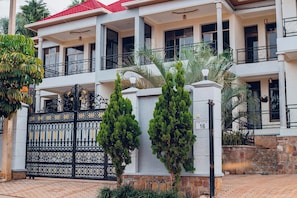Exterior - Umuco Apartment (Kigali)