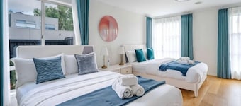 Spacious 4B House in PointCook