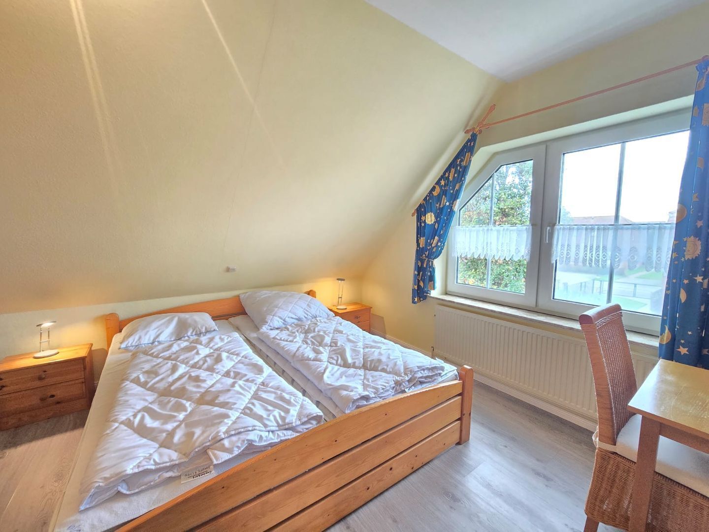 Bügeleisen/Bügelbrett, WLAN, Bettwäsche