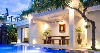 Sunset Paradise Villa Jimbaran 3003