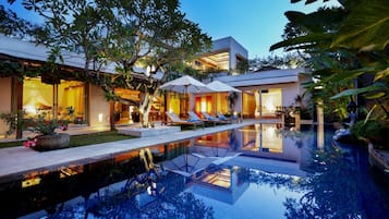 Villa, Smoking | 7 bedrooms