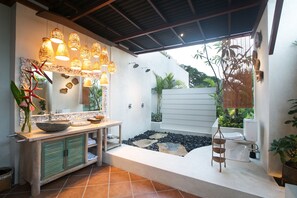 Villa, para fumadores | 7 habitaciones 