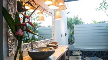 Villa, Smoking | 7 bedrooms