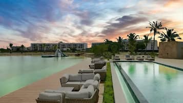 Apartamento, 1 quarto, acessível, sacada | Piscina | Piscina externa