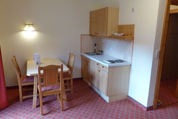 Offene Küche und Essbereich