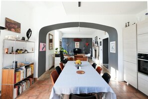 Dining - Le Mas des Oliviers (Nîmes)