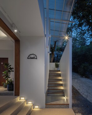 Bagian depan properti
