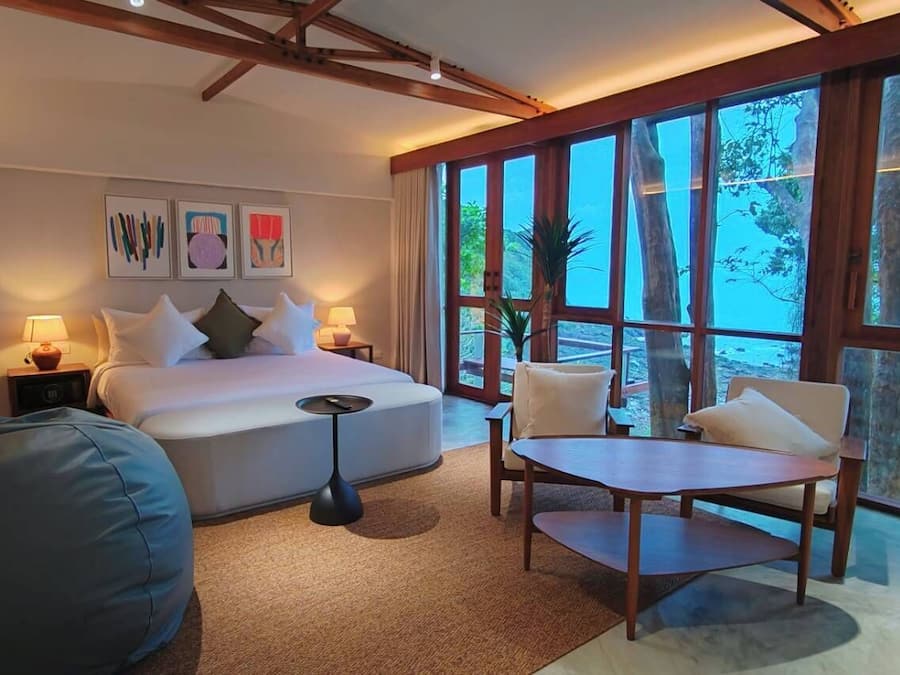 Superior-Doppelzimmer, Balkon, Meerblick | Zimmersafe, Schreibtisch, Bügeleisen/Bügelbrett, kostenloses WLAN