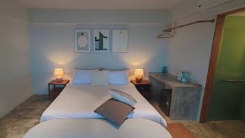 In-room safe, desk, iron/ironing board, free WiFi