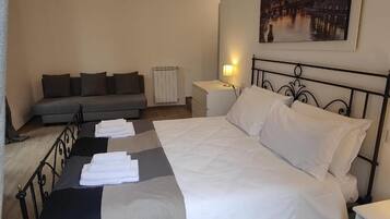 1 chambre, coffres-forts dans les chambres, fer et planche Ă repasser