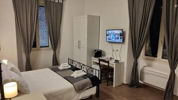 1 chambre, coffres-forts dans les chambres, fer et planche Ă repasser