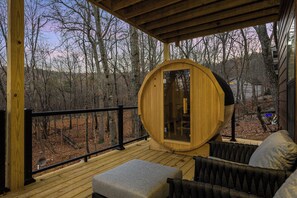 Terrace/patio - Brand New 6BR Luxury Cabin – Hot Tub, Resort Vibes (McGaheysville)