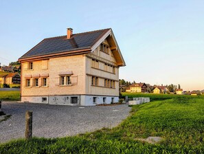 Esterni