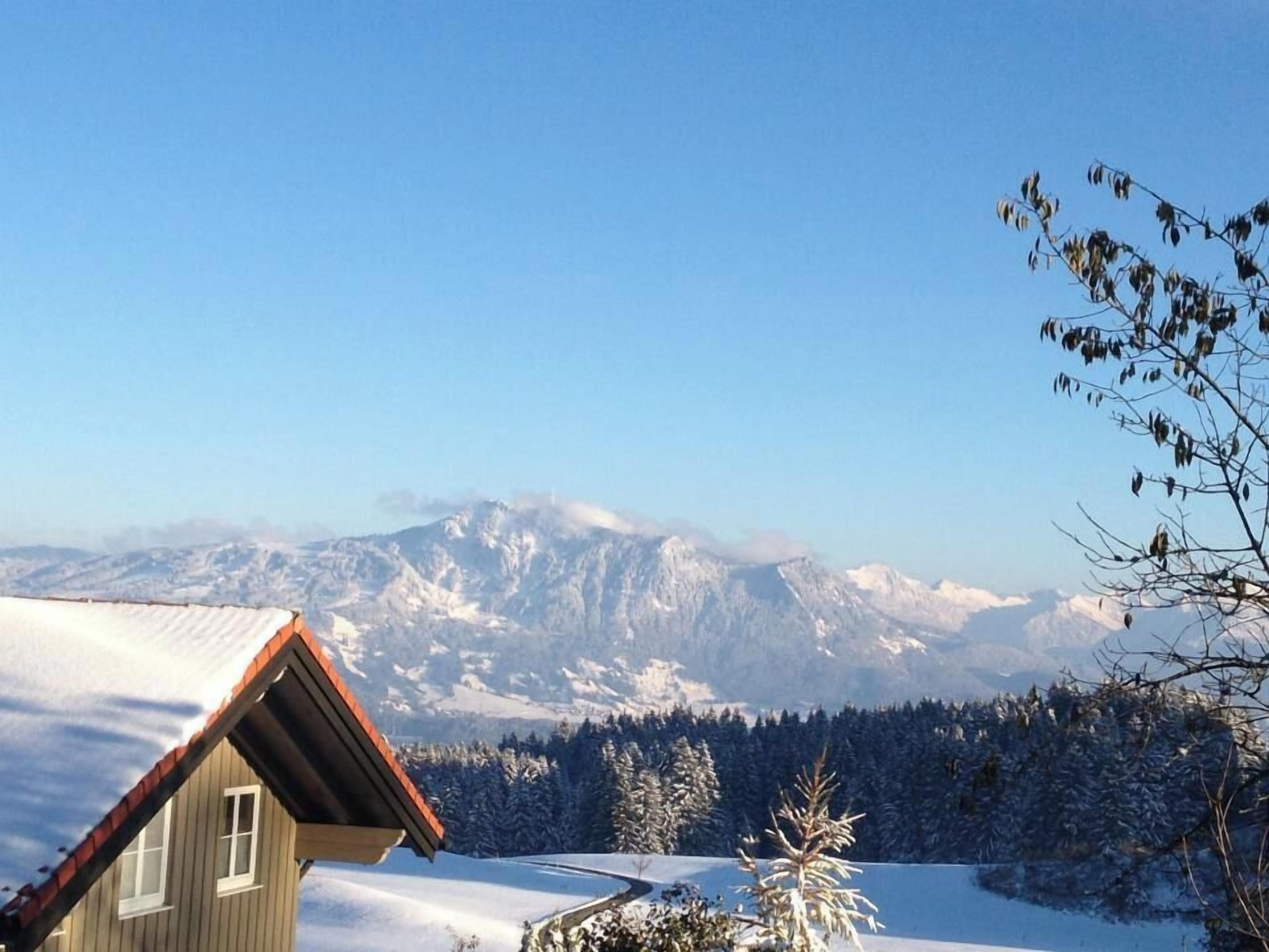 Standard-Apartment, Bergblick | Laptopgeeigneter Arbeitsplatz, schallisolierte Zimmer, kostenloses WLAN