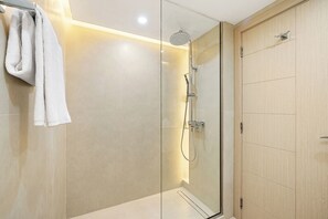 Bathroom - Studio Near Dubai Mall Burj Khalifa (Dubai)