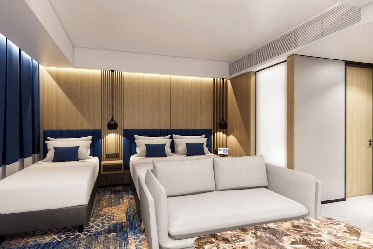 Family Room | Desk, bed sheets