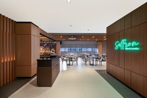 Restaurant - Aston Malang Hotel & Conference Center (Malang)