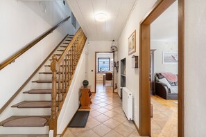 Interior - Holiday Home 'Ferienhaus Olbernhau' with Private Terrace, Private Garden and Wi-Fi (Olbernhau)