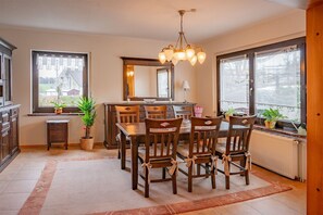 Dining - Holiday Home 'Ferienhaus Olbernhau' with Private Terrace, Private Garden and Wi-Fi (Olbernhau)