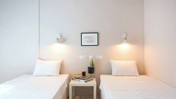 Apartment, 2 Bedrooms, Balcony, City View | Blackout curtains, soundproofing, iron/ironing board, free WiFi