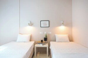 Apartment, 2 Bedrooms, Balcony, City View | Blackout drapes, soundproofing, iron/ironing board, free WiFi