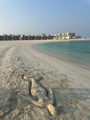 Privat strand i nærheten