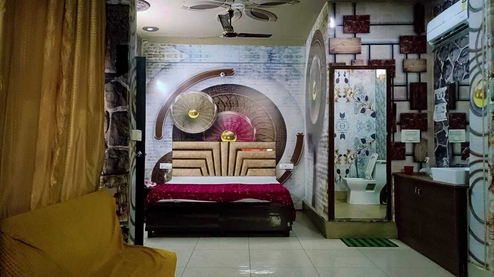 スーペリア ルーム 冷房 | デスク、ノートパソコン用作業スペース、可動式ベッド、WiFi (無料)