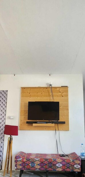 Tent | Rollaway beds, free WiFi, bed sheets