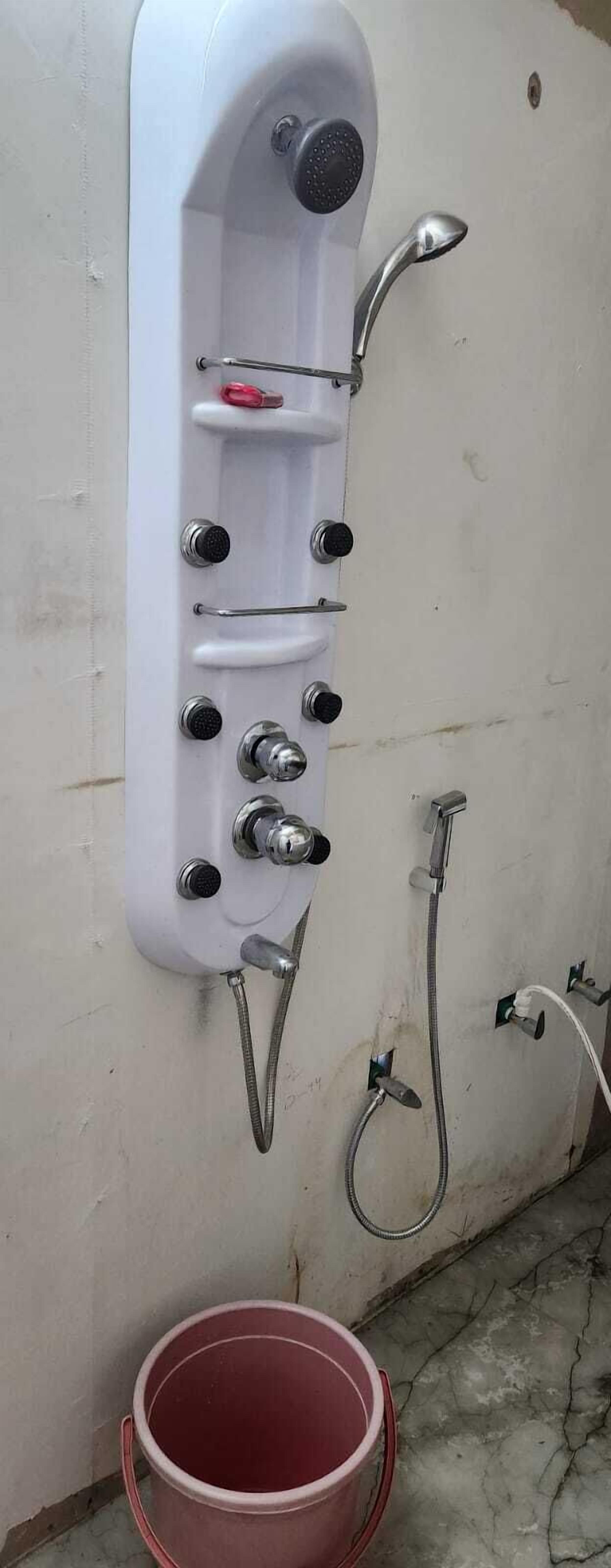 Shower, free toiletries, towels, soap