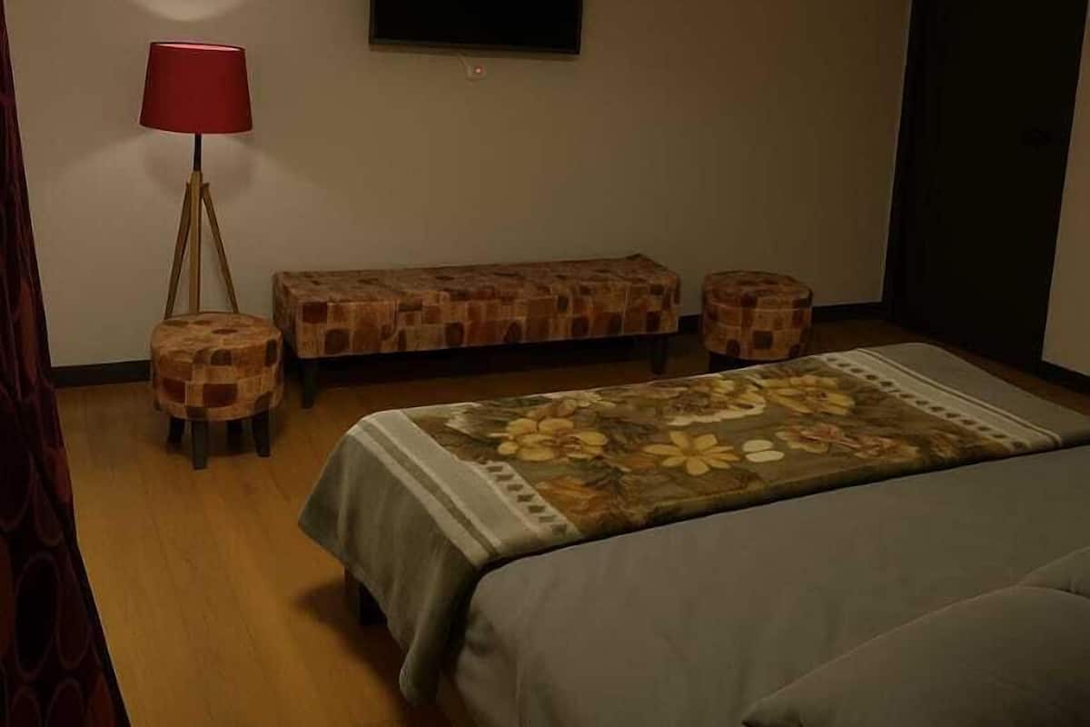 Family Room | Rollaway beds, free WiFi, bed sheets