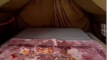 Camas plegables/adicionales, wifi gratis y ropa de cama