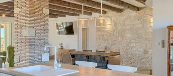 Spacious Country Villa With Private Pool