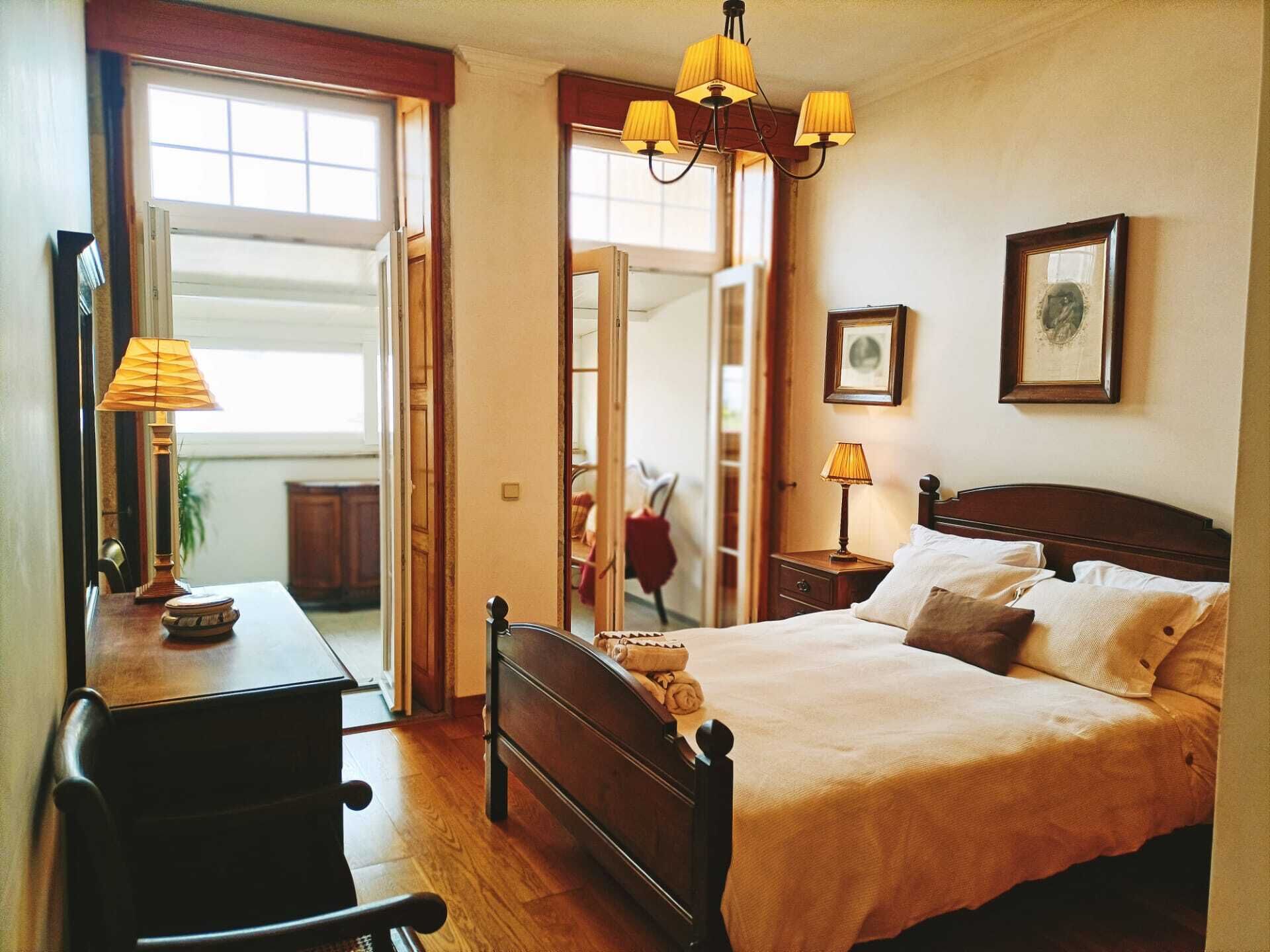 Fer et planche à repasser, Wi-Fi, draps fournis