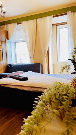 Basic Apartment - 2BR Apartment for 5 Near Stadthalle (Vienna)