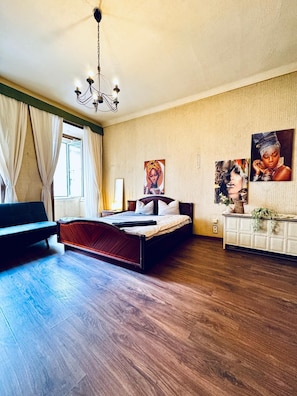 Apartemen Basic | Setrika/meja setrika