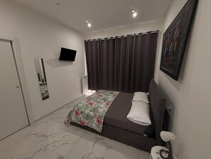 高级联排别墅, 阳台, 城市景观 | 熨斗/熨衣板、  免费 WiFi