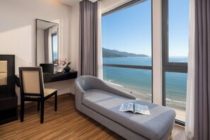 Deluxe Apartment, Sea View | Beach/ocean view - DAO NGOC BEACH HOTEL DA NANG (Da Nang)