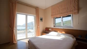 Bügeleisen/Bügelbrett, WLAN, Bettwäsche