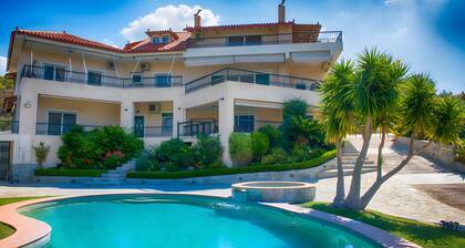 Holiday Home 'Billi's Loft' with Sea View, Wi-Fi and Air Conditioning