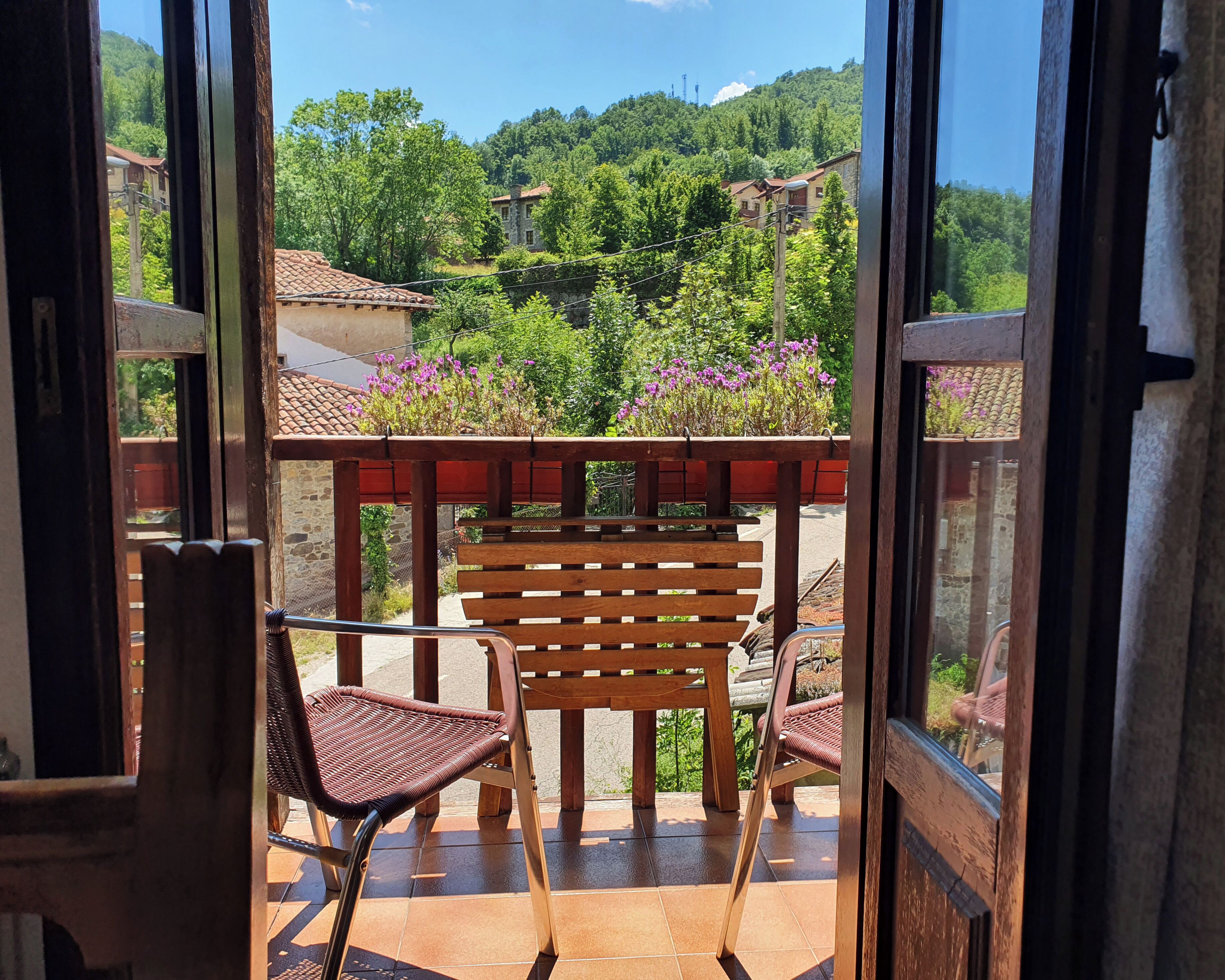 Comfort Apartment, 2 Bedrooms, Balcony, Mountain View | Mountain view